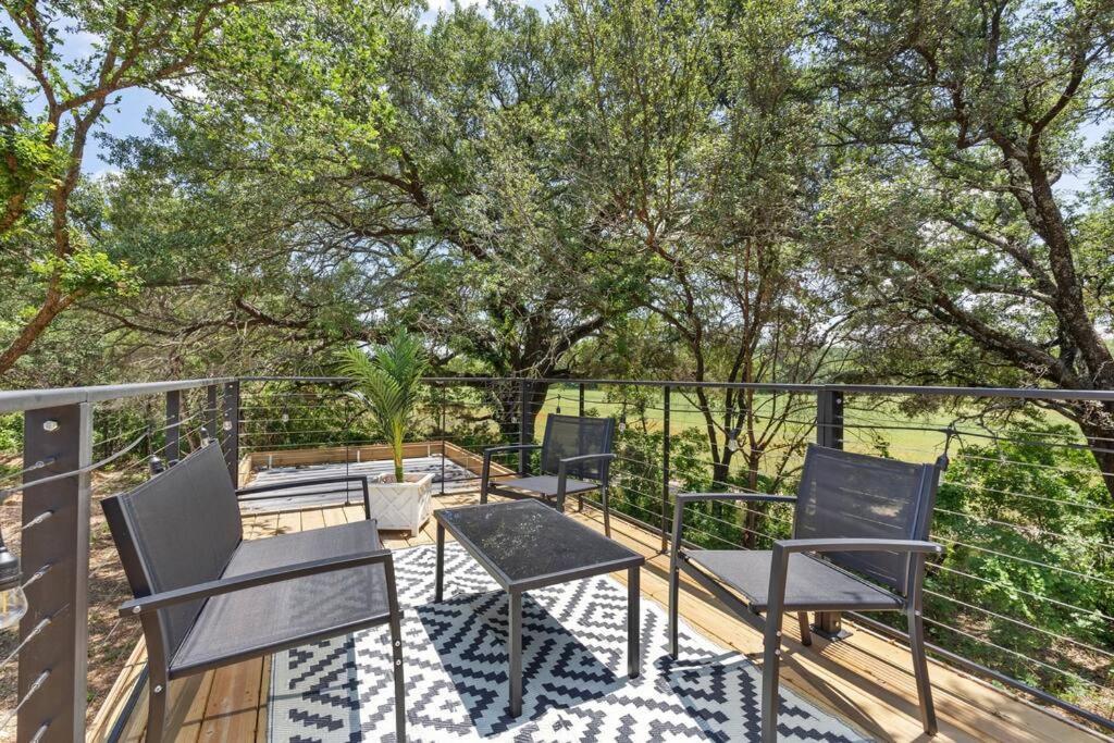 The Lonely Bull Luxury Container Home On 5 Acres Weatherford Exterior photo